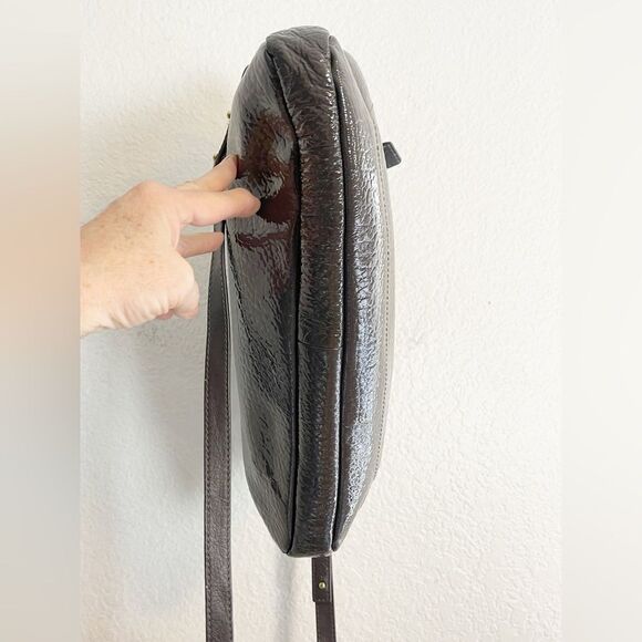 Marc Jacobs embossed gray patent leather laptop purse bag - Picture 12 of 14